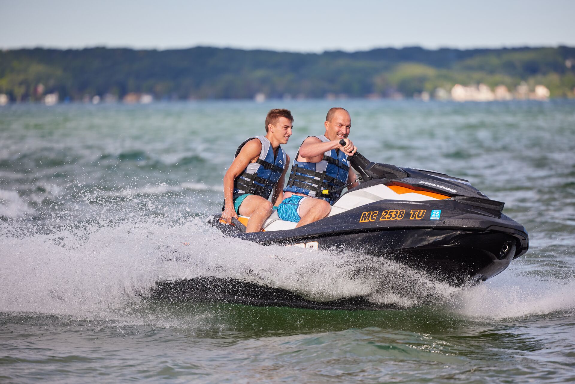 JET SKIS